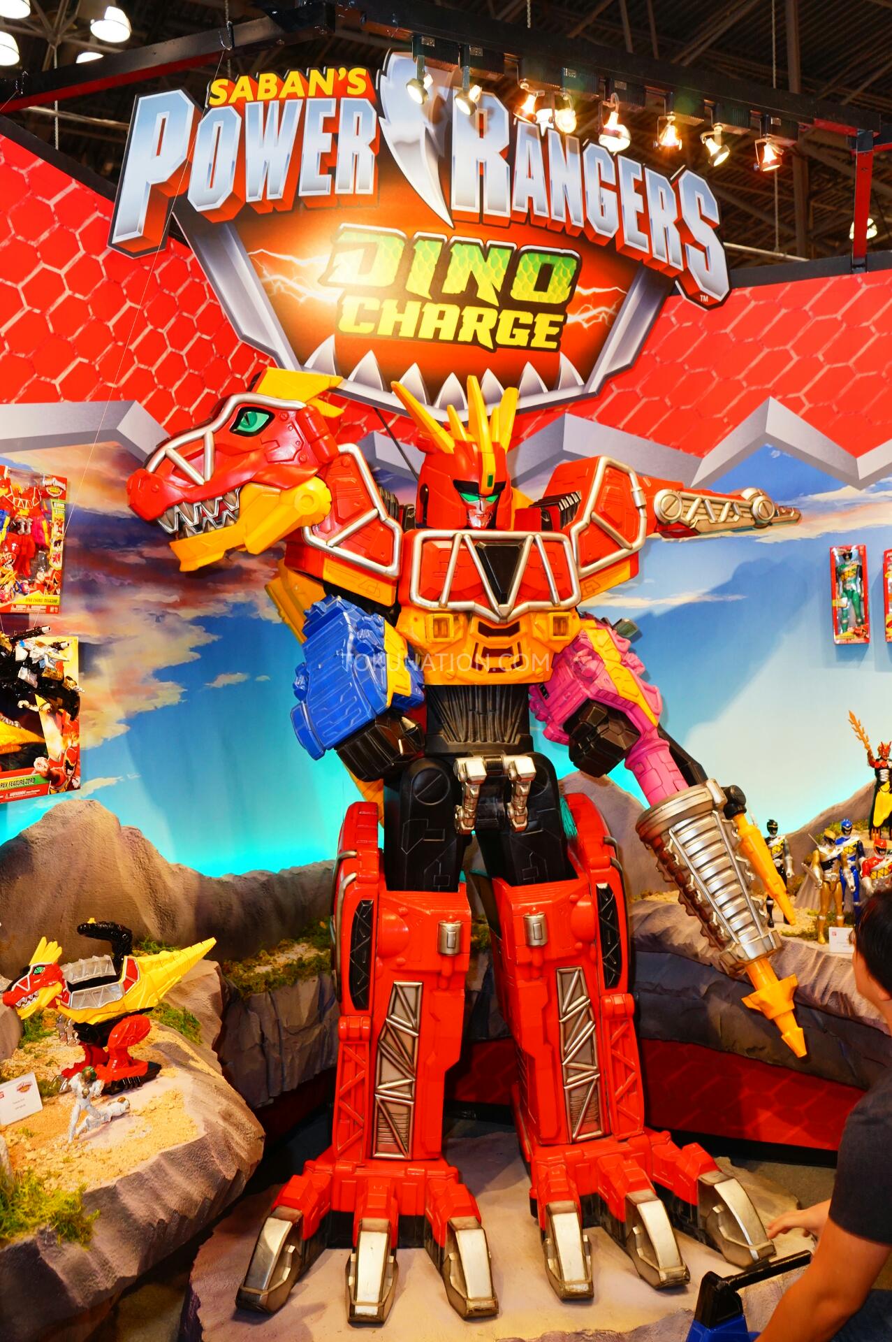 Toy Fair 2015 - Power Rangers Dino Chargers, Zords, and Mix n Morph ...
