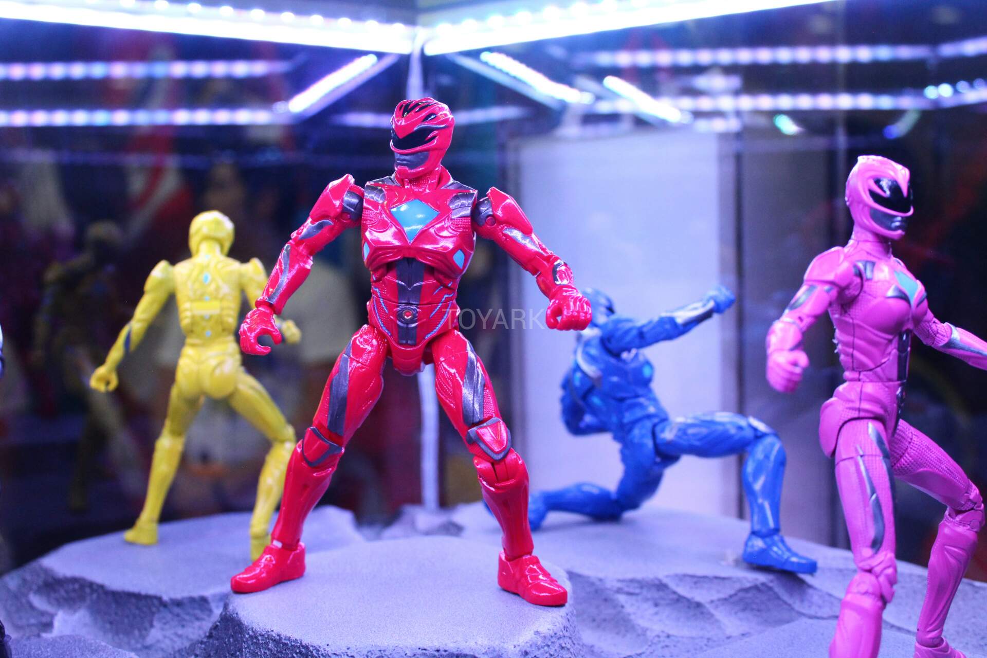 SDCC 2016 - High Definition Images of Power Rangers Movie Figures ...
