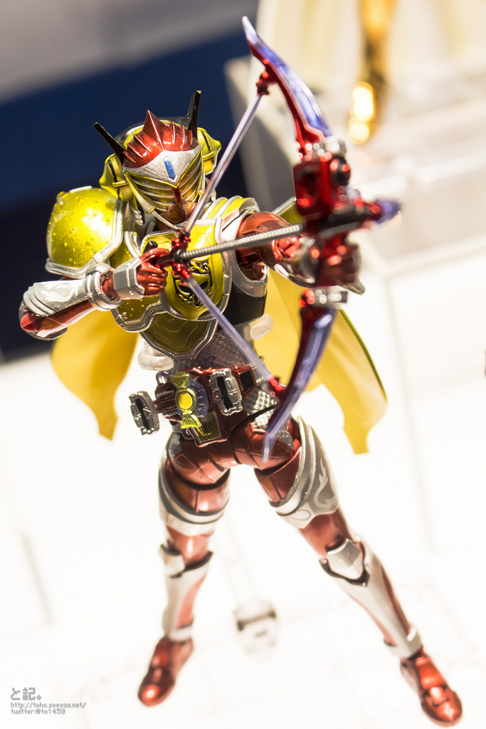 Figuarts Kamen Rider Baron Lemon Energy Arms Action Figure Bandai  S.H