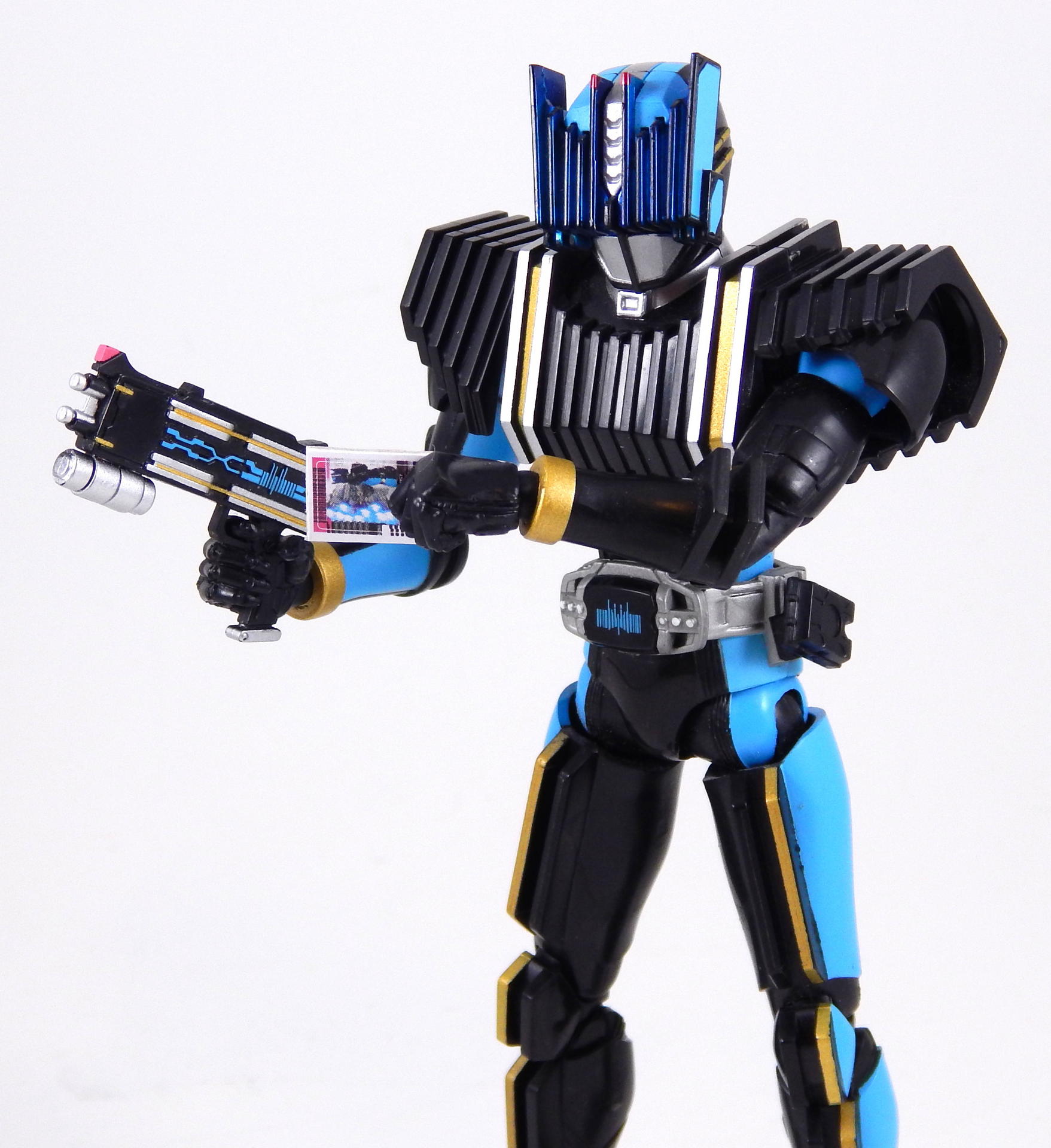 s-h-figuarts-kamen-rider-diend-gallery-and-review-by-ryan-tokunation