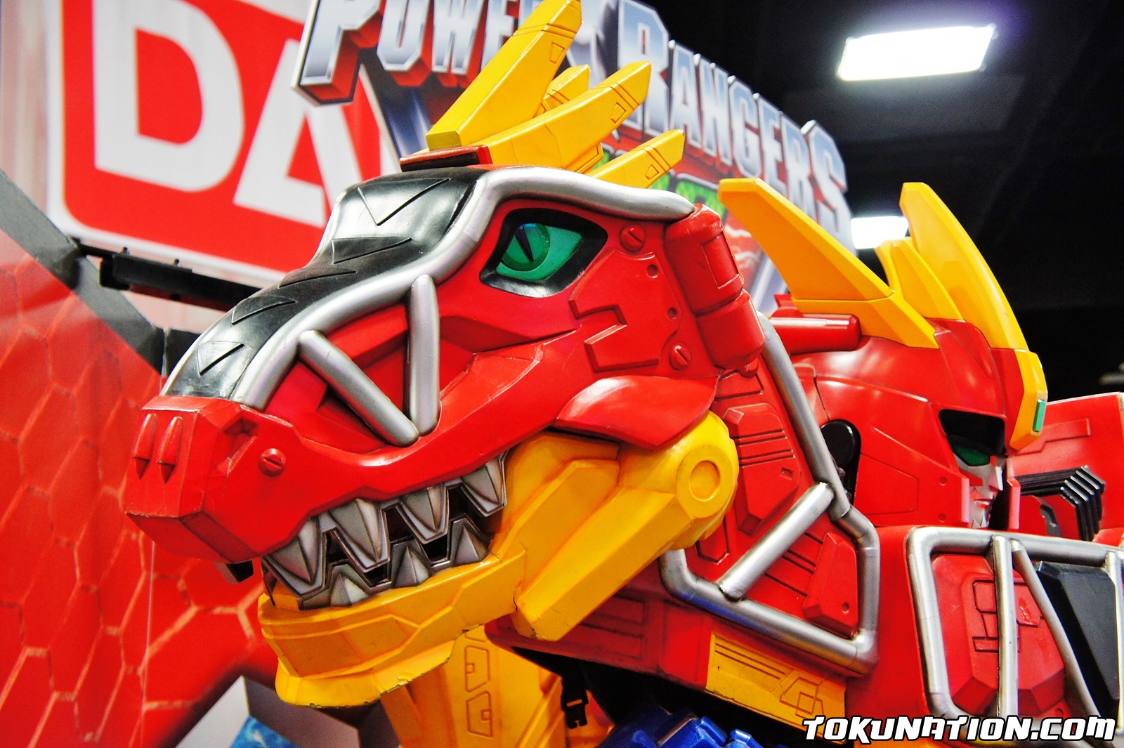 SDCC 2015 - High Resolution Images of Dino Charge Megazord Suit Used in ...
