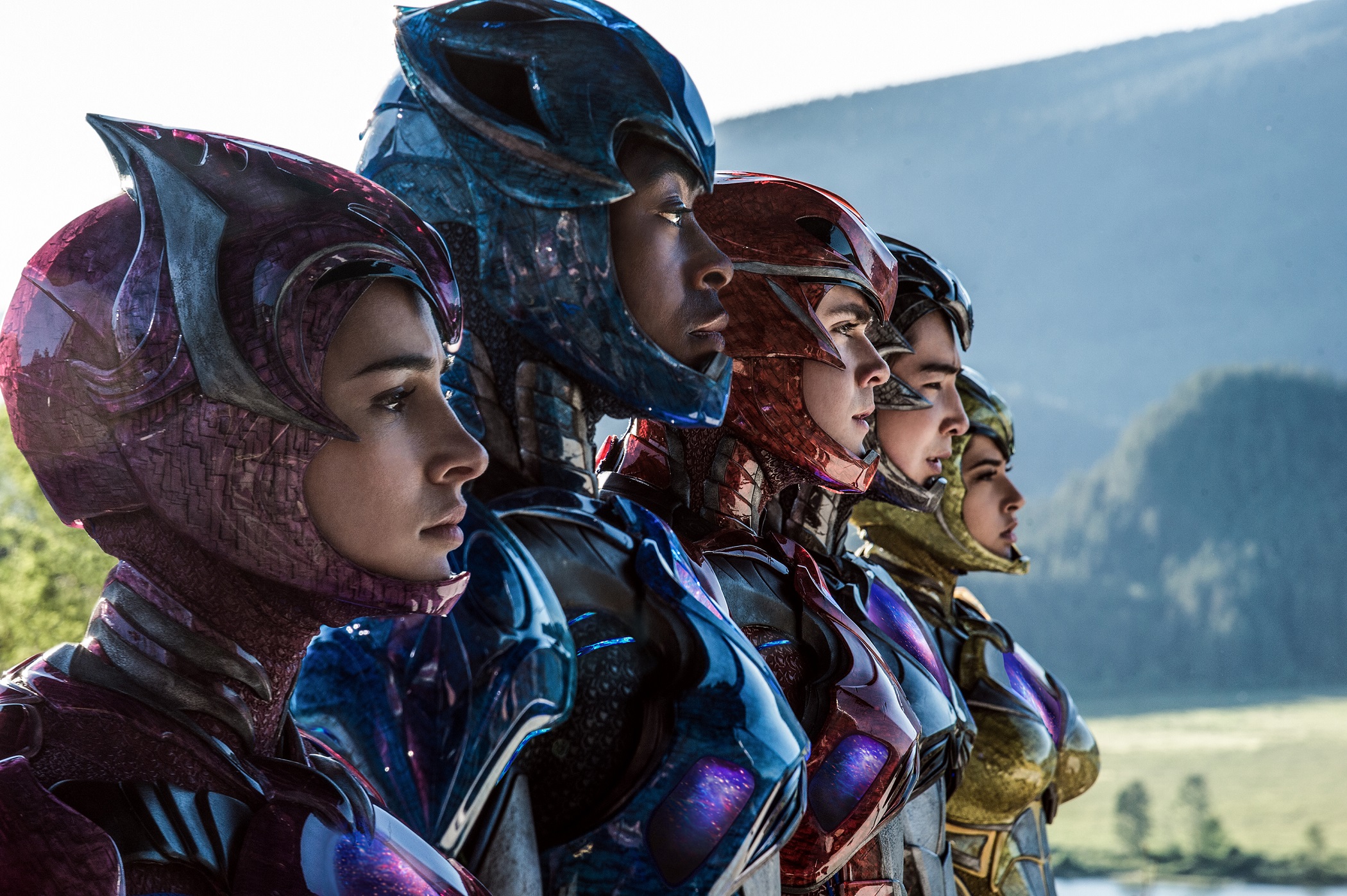 New Image of Power Rangers 2017 Movie Suits Released ...