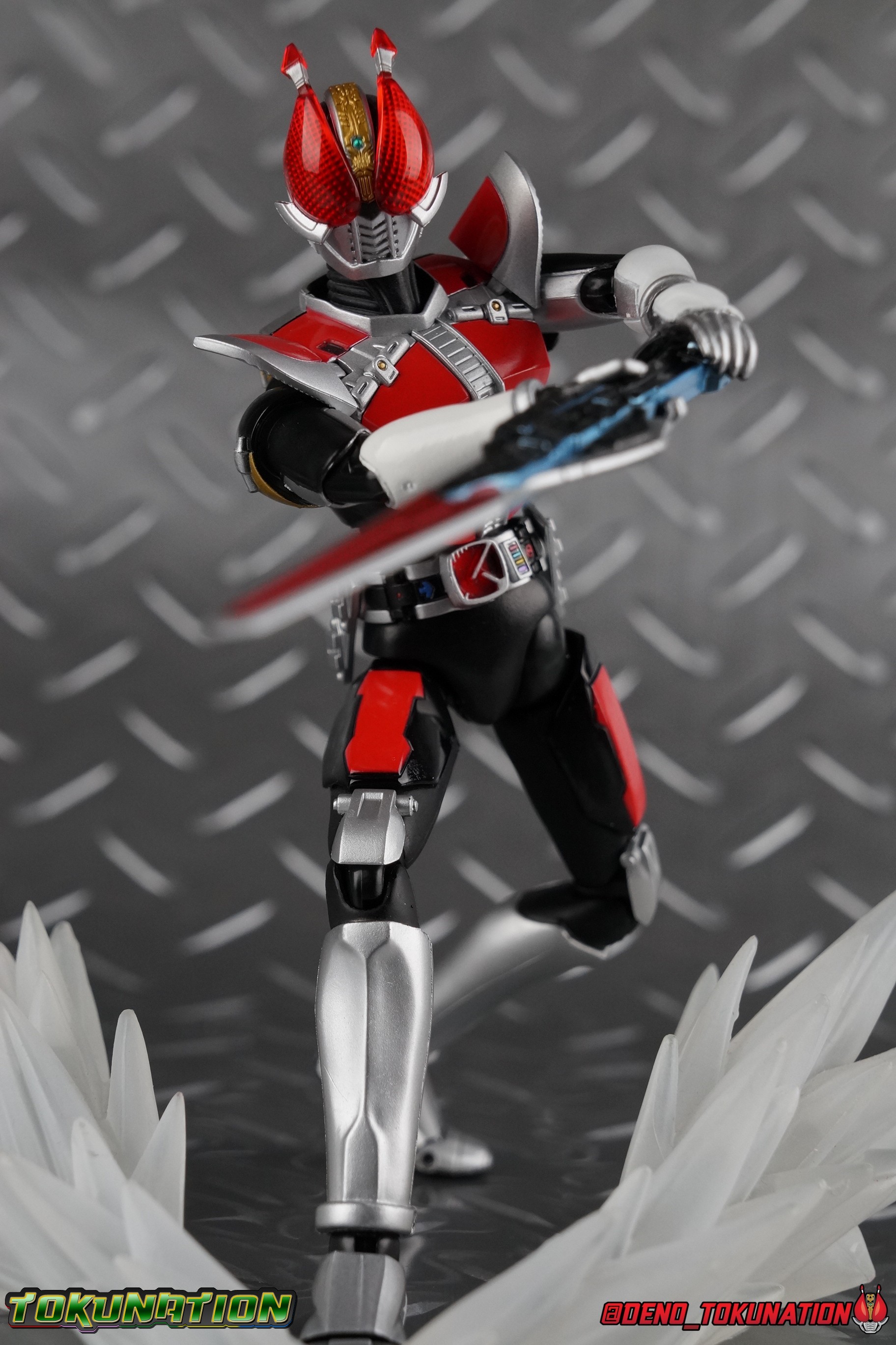 S.H. Figuarts Kamen Rider Den-O Sword Form Gallery ...